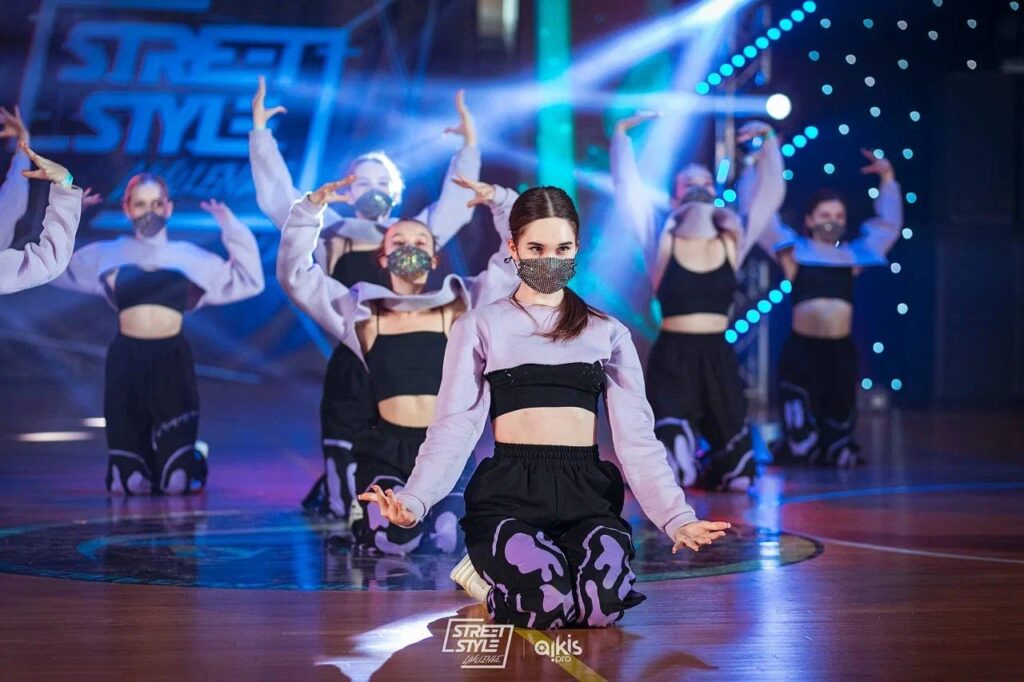 Занятие в танцевальной студии Sky Hall в Гродно
